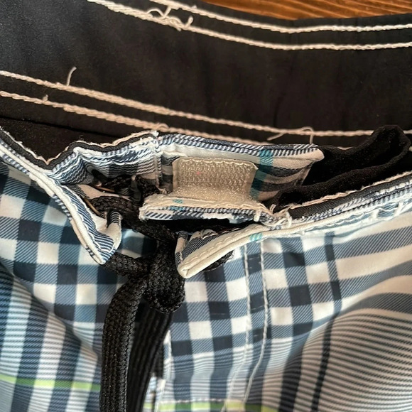 Men’s Swim Shorts - Picture 6 of 6